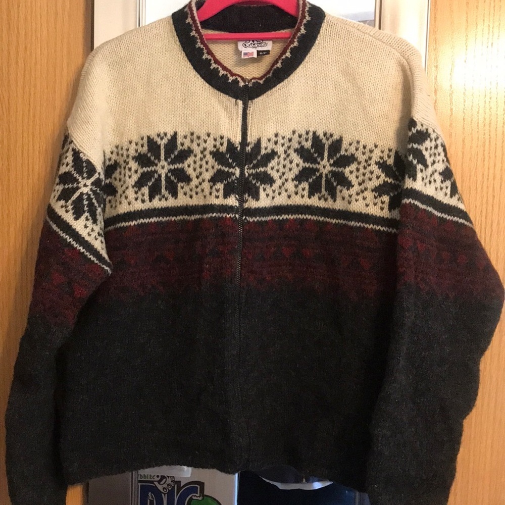 Joe’s Outdoors size Small wool blend sweater
